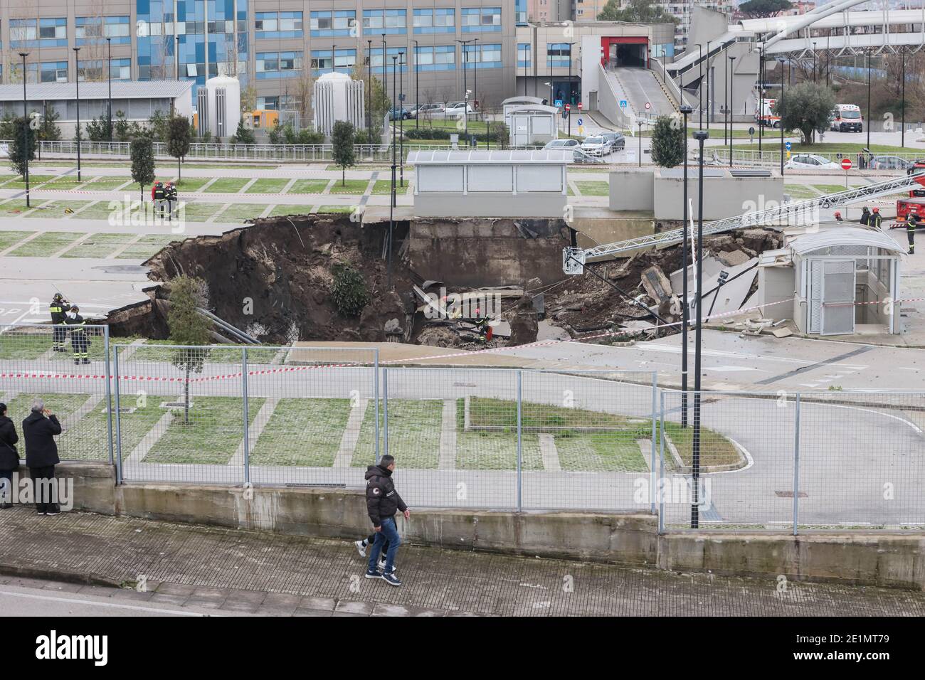 Naples, Italy. 08th Jan, 2021. Naples Ospedale del Mare explosion in the night opens a 50-meter chasm, the Covid residence evacuated Editorial Usage Only Credit: Independent Photo Agency/Alamy Live News Stock Photo