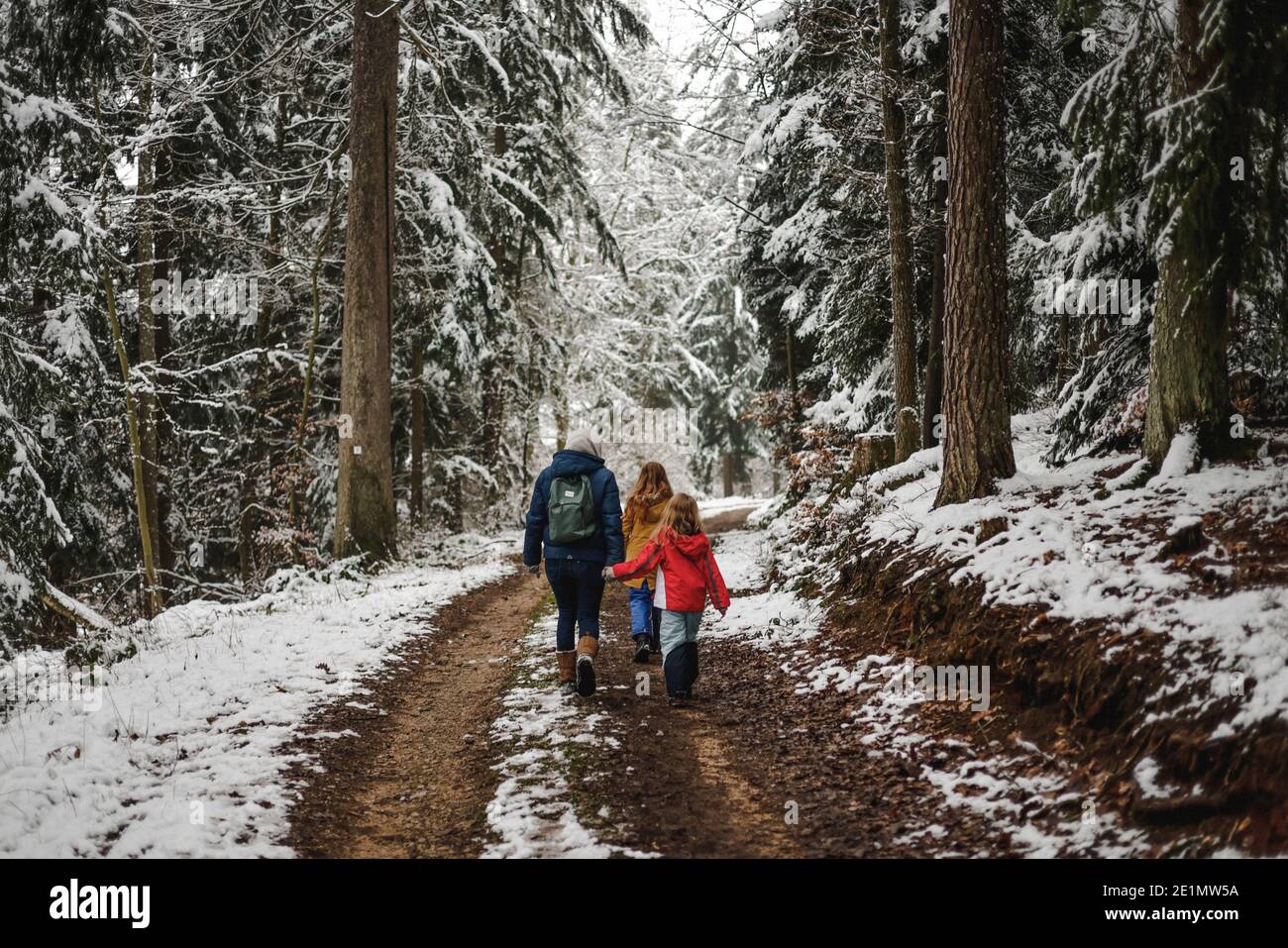 Familienausflug Alptraum Neugeborenes Kämpft Um Sein Leben Die Ärzte Kämpfen - zvt01vv