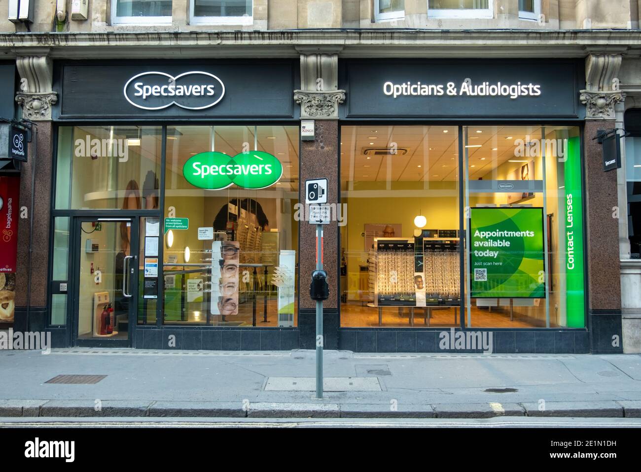 London- Specsavers opticians, a British optical retail chain Stock Photo