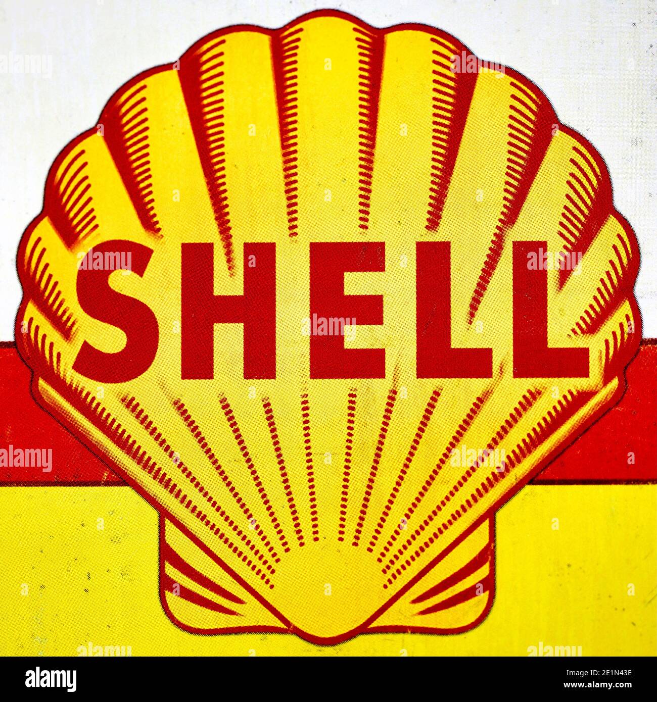 Shell logo vintage hi-res stock photography and images - Alamy
