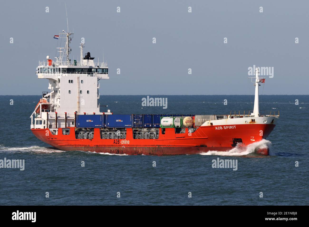 Container vessel feeder feeder ship hires stock photography and images Alamy