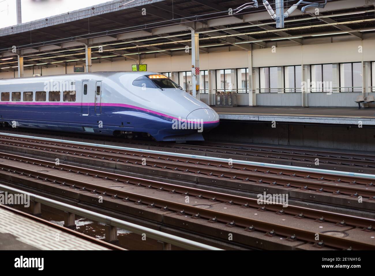 High speed electric train driving hi-res stock photography and images ...