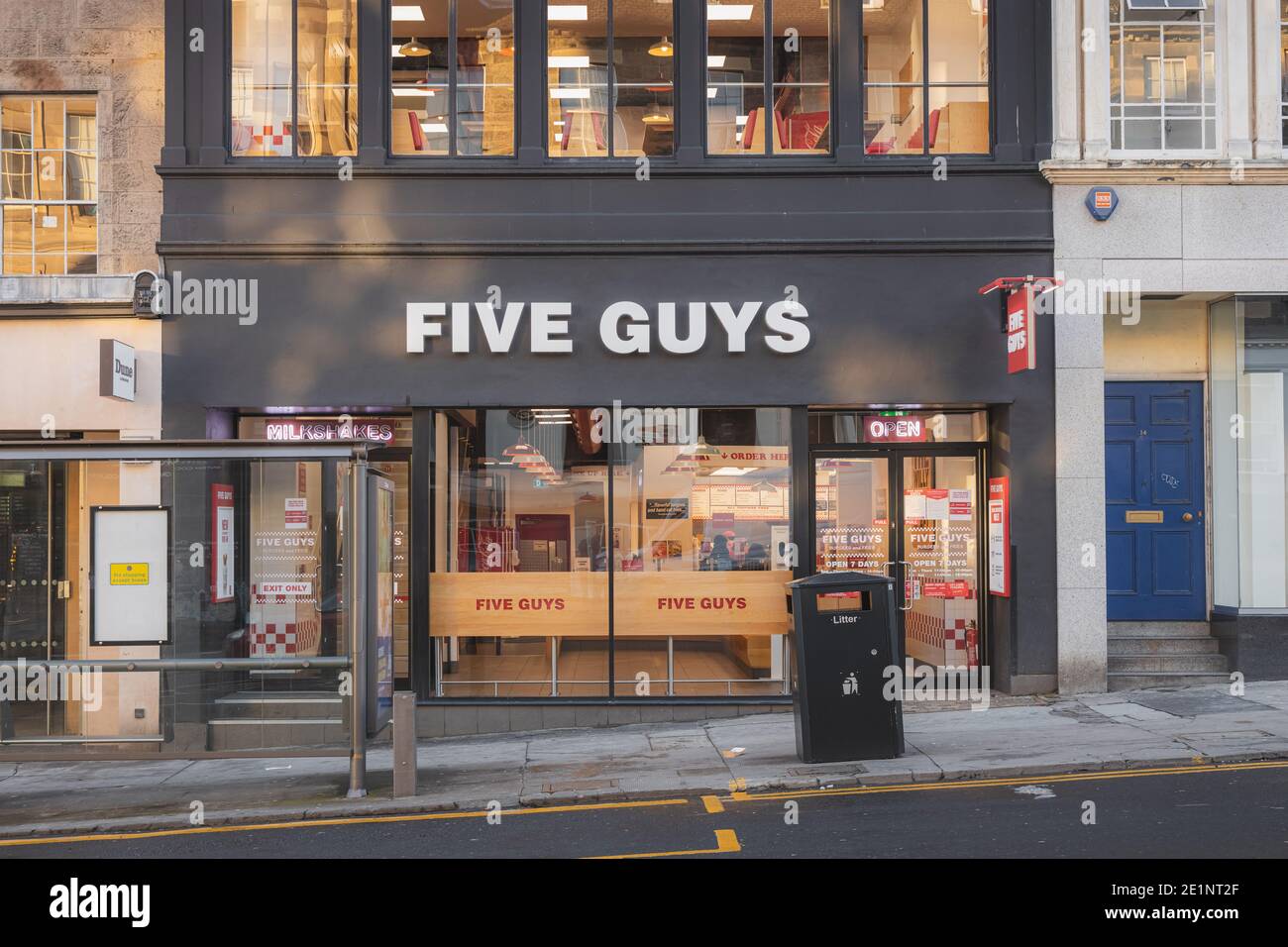 Five guys edinburgh hires stock photography and images Alamy