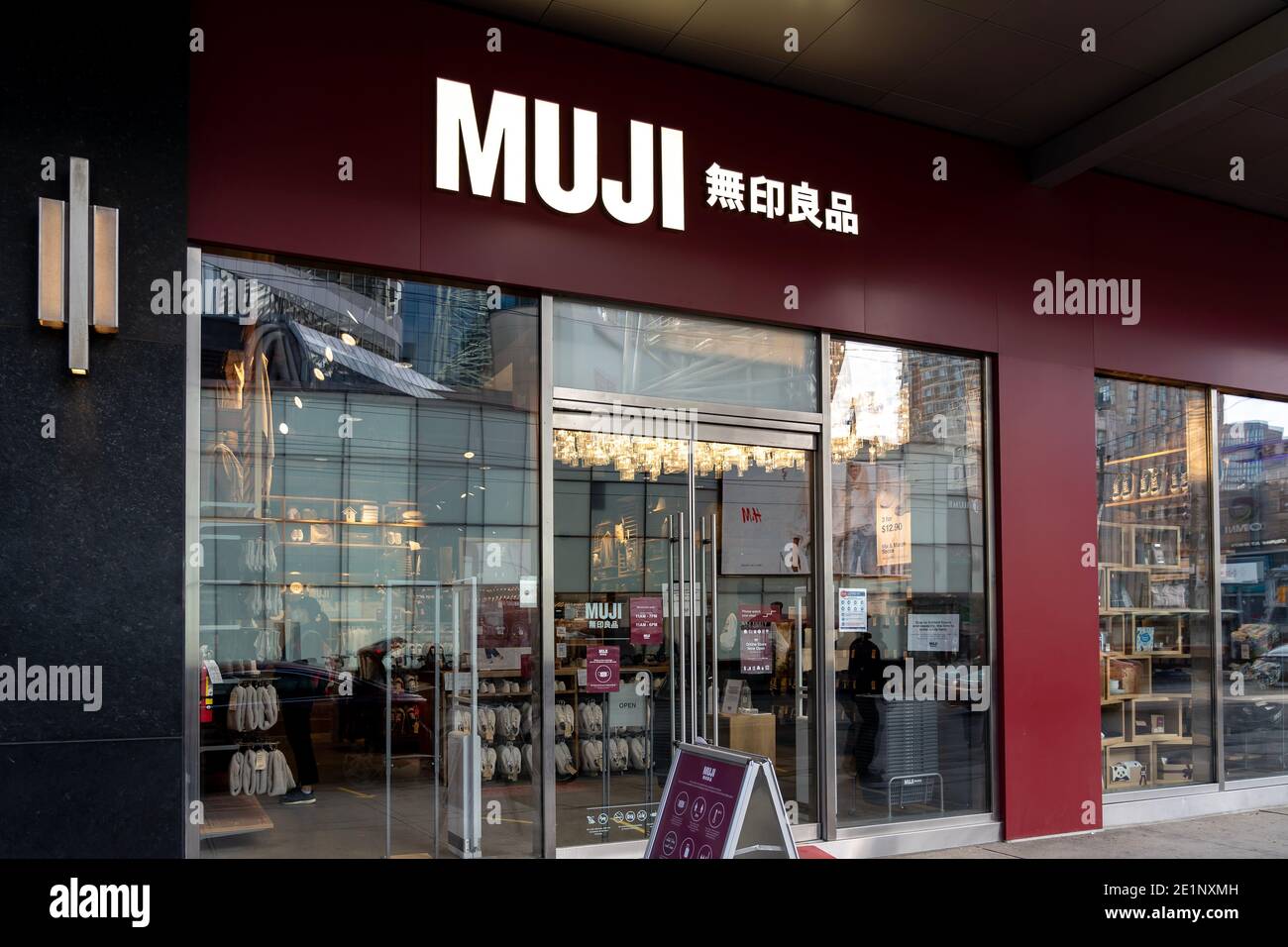 Muji store hi-res stock photography and images - Alamy Muji store hi-res stock photography and images - Alamy