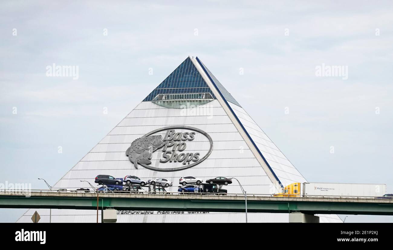 Memphis Pyramid High Resolution Stock Photography And Images Alamy Memphis Pyramid High Resolution Stock Photography And Images Alamy
