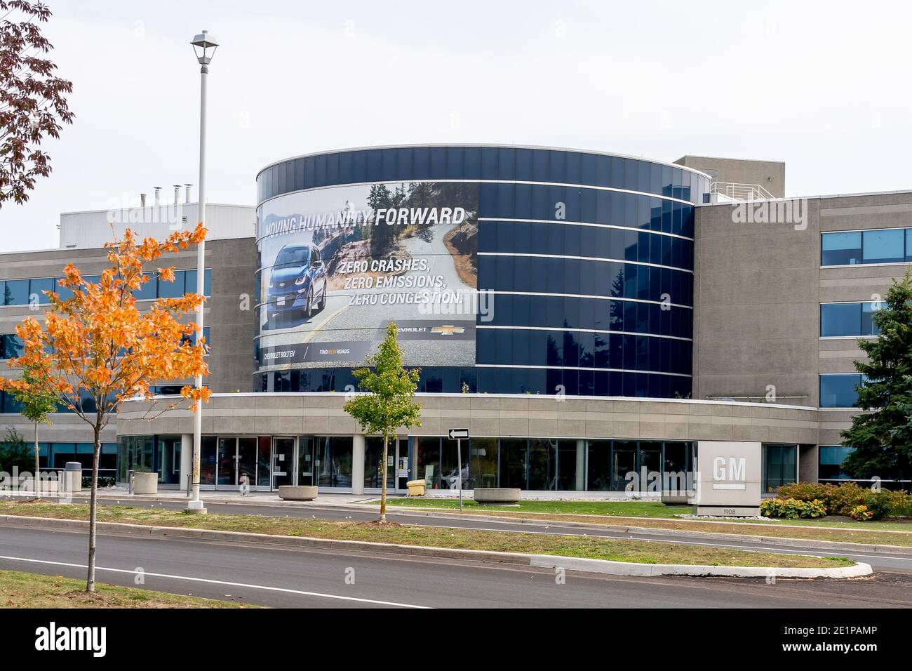 General motors assembly hires stock photography and images Alamy