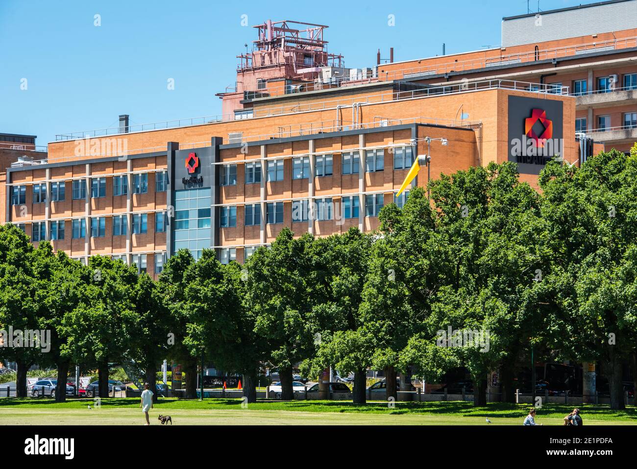 Melbourne, Australia. 08th Jan, 2021. View of the Alfred hospital from the Fawkner park across