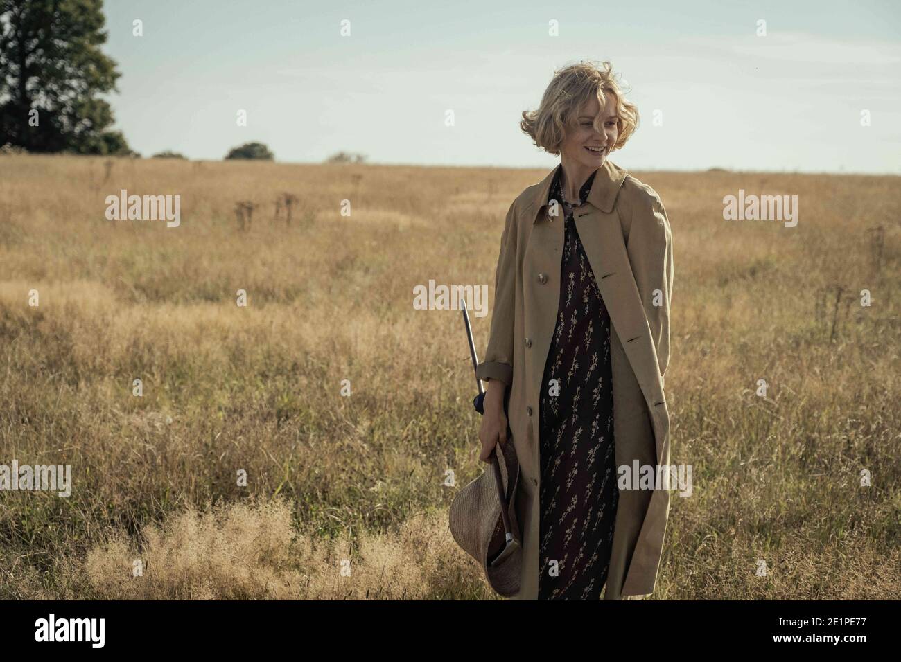 RELEASE DATE: January 29, 2021 TITLE: The Dig STUDIO: Netflix DIRECTOR: Simon Stone PLOT: An archaeologist embarks on the historically important excavation of Sutton Hoo in 1938. STARRING: CAREY MULLIGAN as Edith Pretty. (Credit Image: © Netflix/Entertainment Pictures) Stock Photo