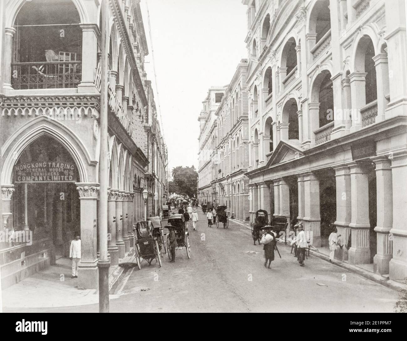 Vintage 19th century photograph: Hong Kong (China) c.1880's - Queen's