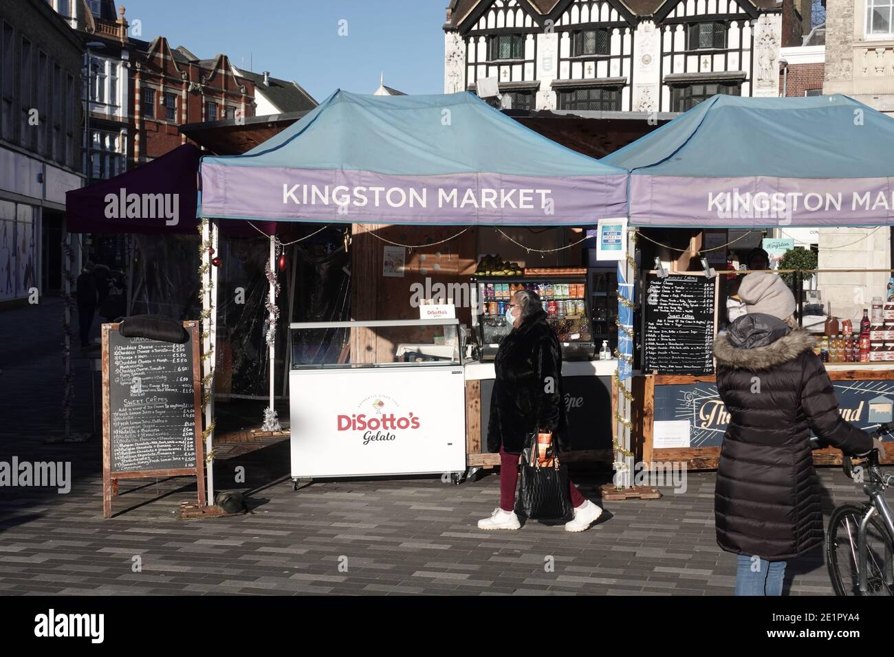 Masked shopper in Kingston Market Christmas Eve 2020 Stock Photo Alamy