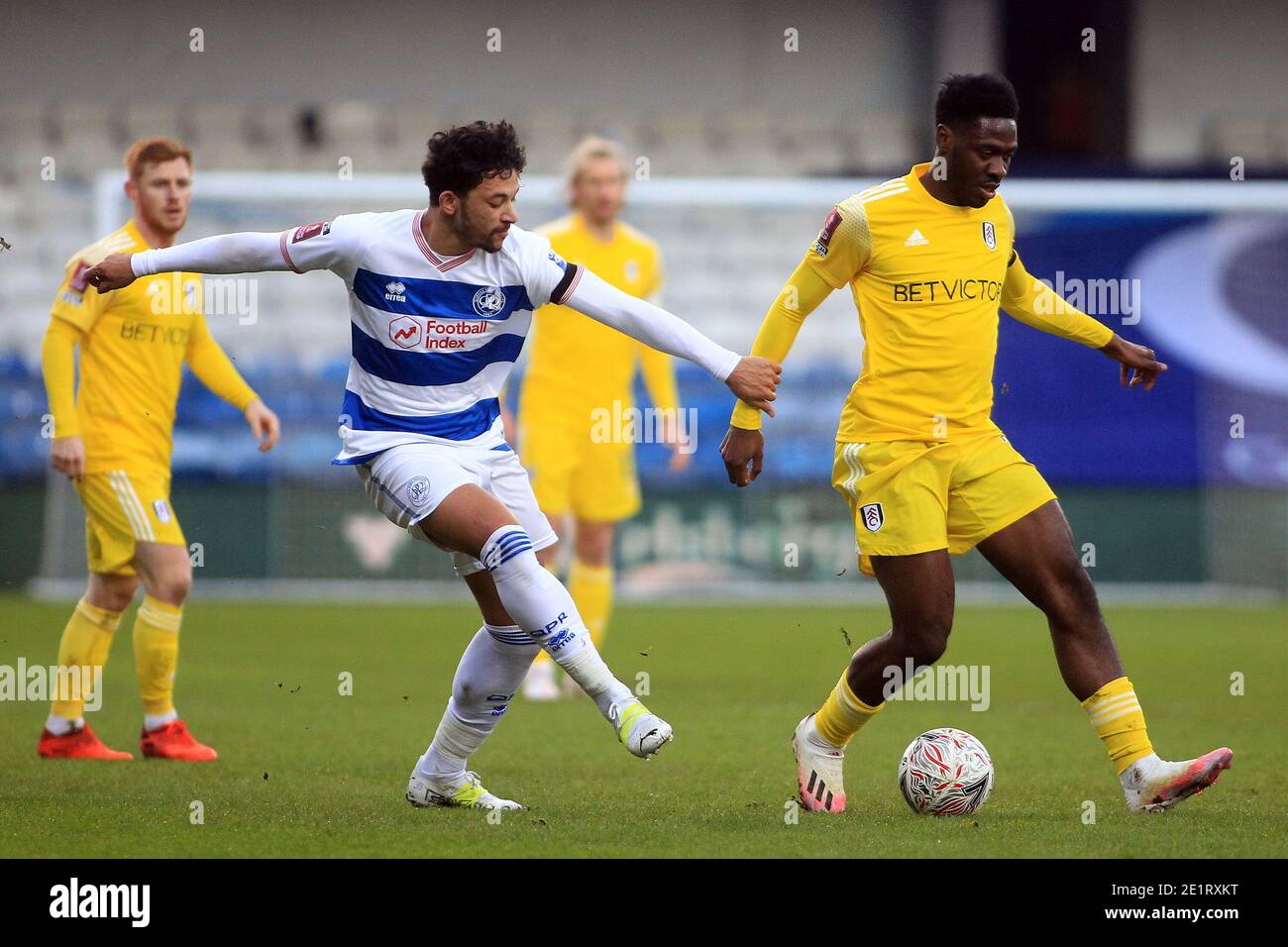 London, UK. 09th Jan, 2021. The Emirates FA Cup, 3rd round match, Queens Park Rangers v Fulham at The Kiyan Prince Foundation Stadium, Loftus Road in London on Saturday 9th January 2021. this image may only be used for Editorial purposes. Editorial use only, license required for commercial use. No use in betting, games or a single club/league/player publications. pic by Steffan Bowen/Andrew Orchard sports photography/Alamy Live news Credit: Andrew Orchard sports photography/Alamy Live News Stock Photo