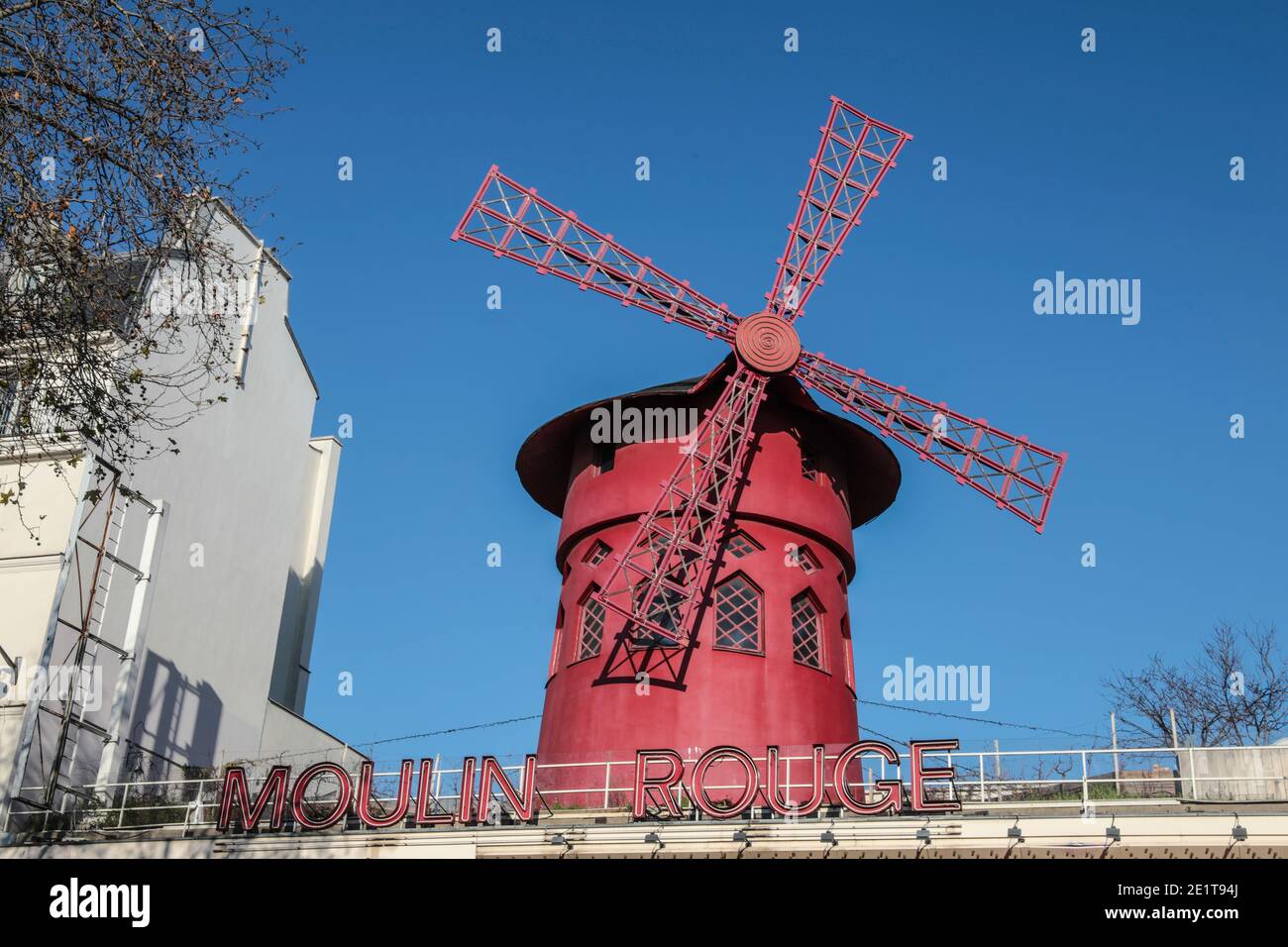 Moulin Rouge Musical High Resolution Stock Photography and Images - Alamy