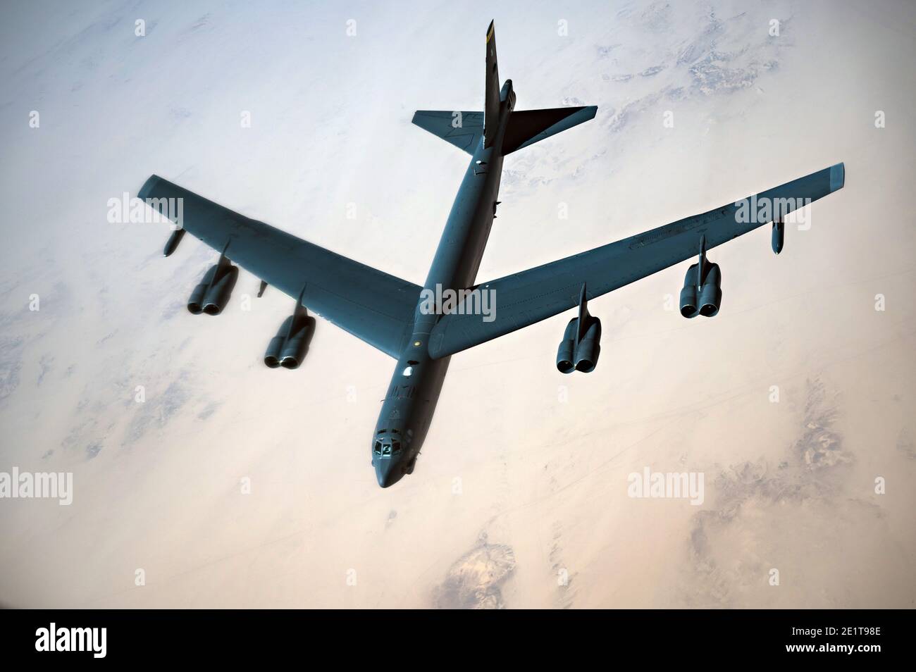 Saudi Arabia, Saudi Arabia. 07th Jan, 2021. A U.S. Air Force B-52 Stratofortress strategic bomber flies over Saudi airspace January 7, 2021 in Saudi Arabia. The bomber and escort is a show of force mission as a message to Iran. Credit: Planetpix/Alamy Live News Stock Photo