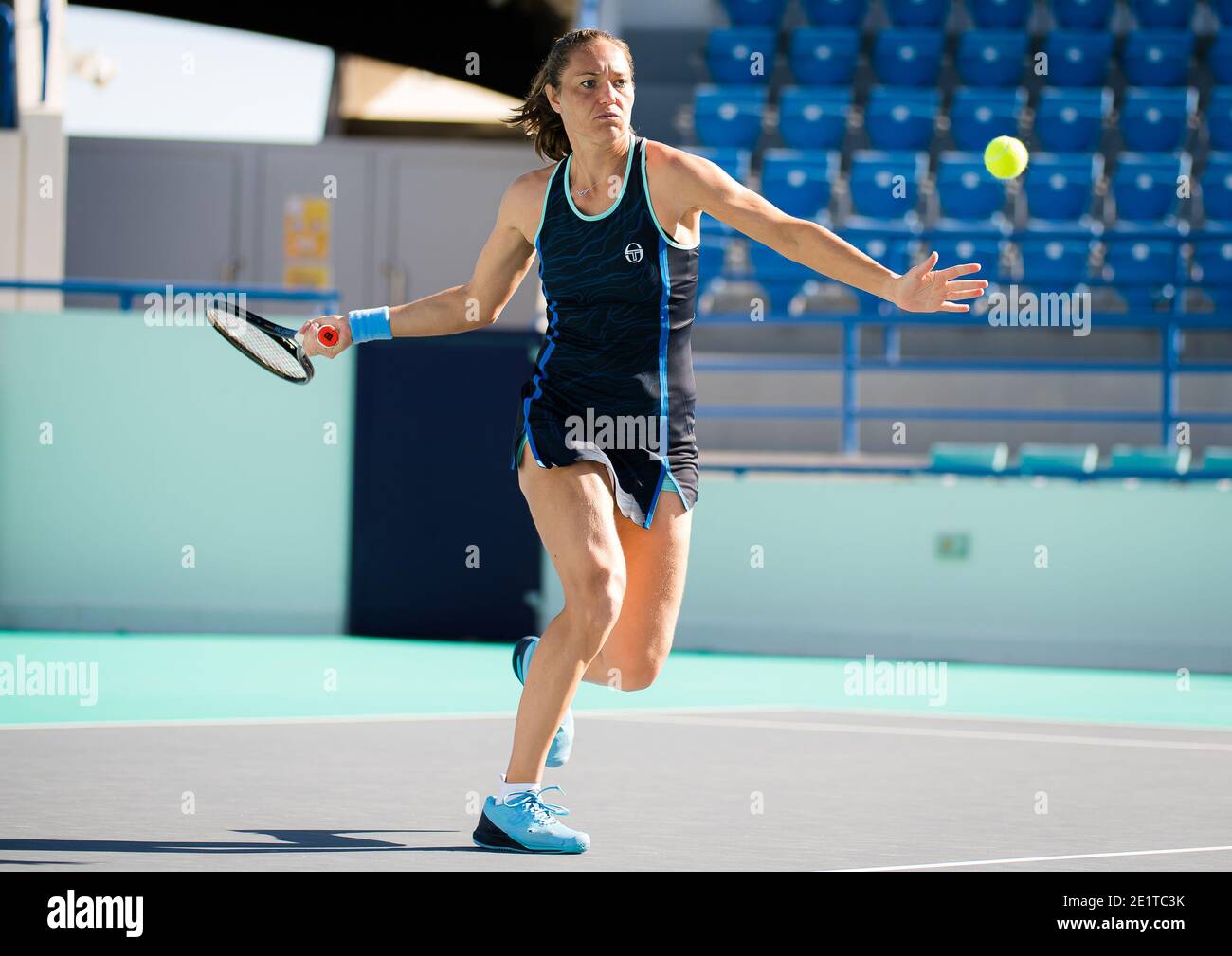 Kateryna Bondarenko of the Ukraine in action against Ons Jabeur of Tunisia during the second round at the 2021 Abu Dhabi WTA Women / LM Stock Photo