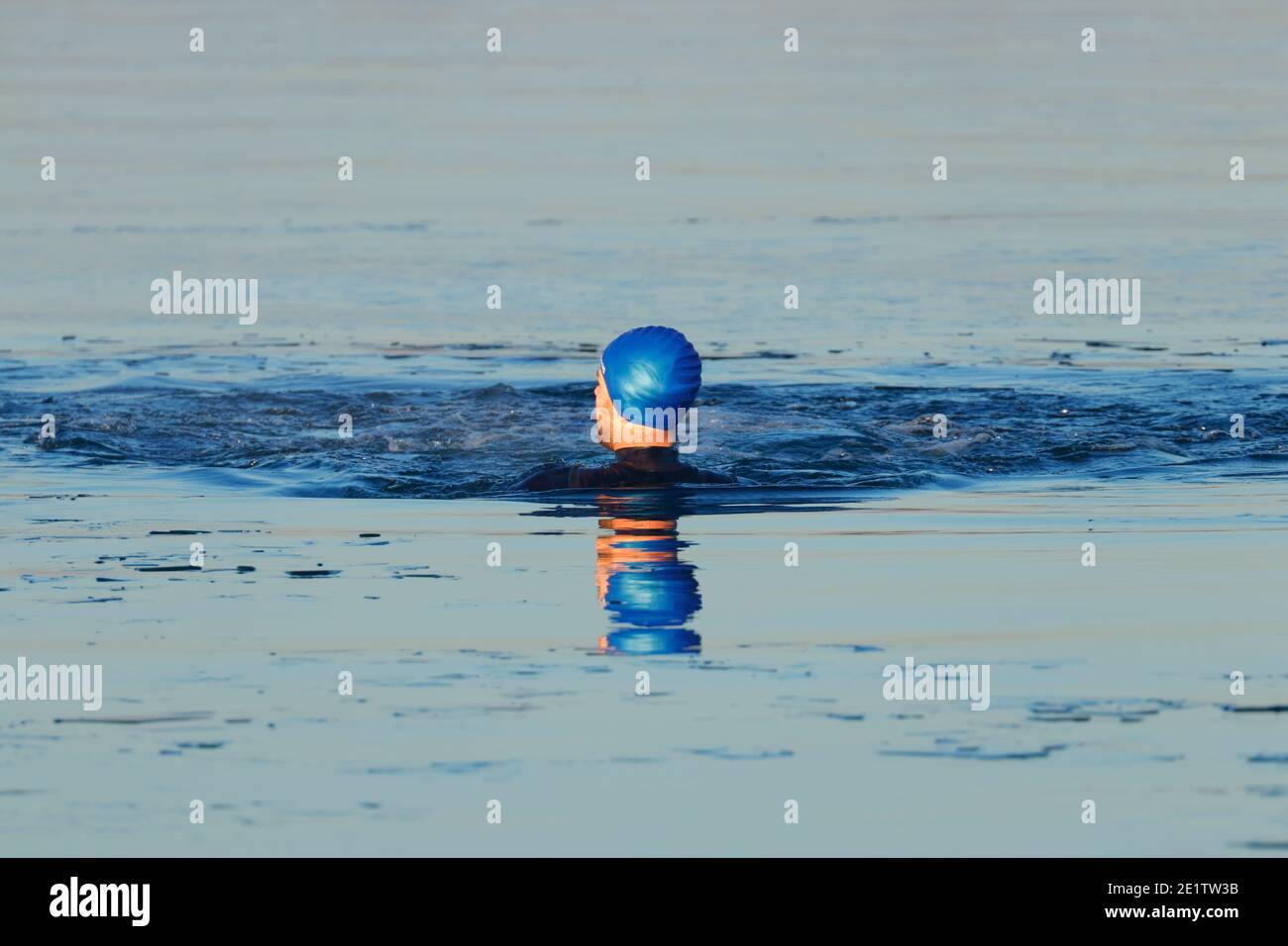 Swimming cap hi-res stock photography and images - Alamy