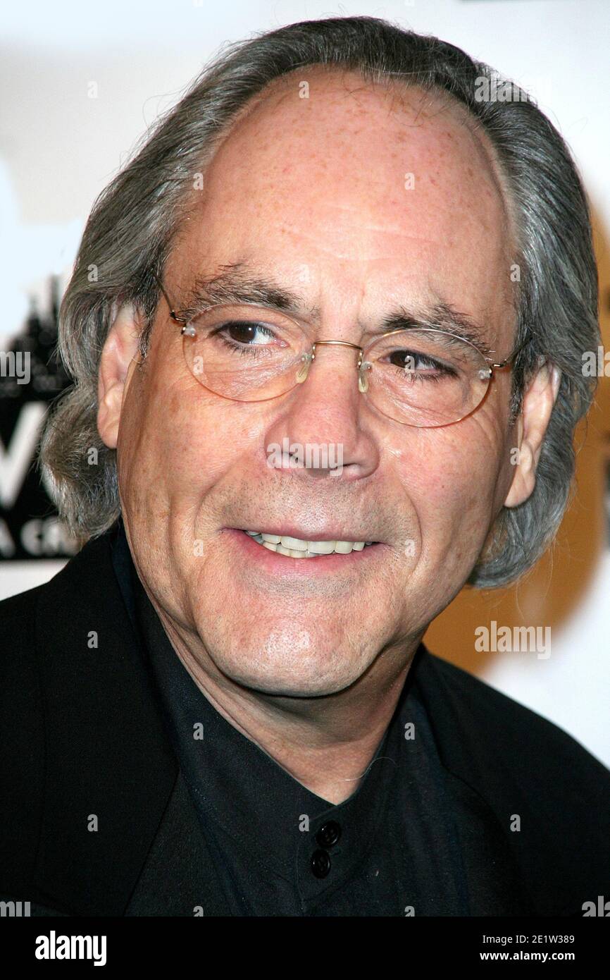 Robert klein hi-res stock photography and images - Alamy