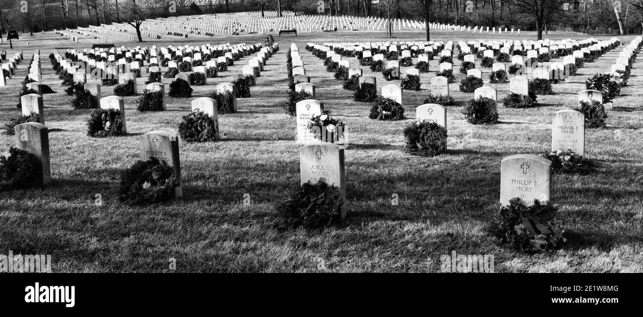 Jefferson barracks national cemetery Wreaths Across America Day Stock