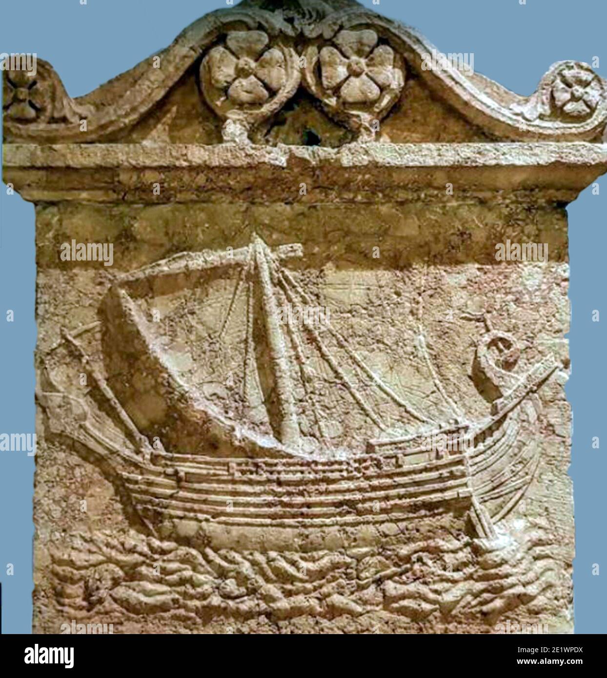 6790. Relief from a sarcophag depicting a Roman merchant sailing ship, c. 1st. C. AD. Stock Photo