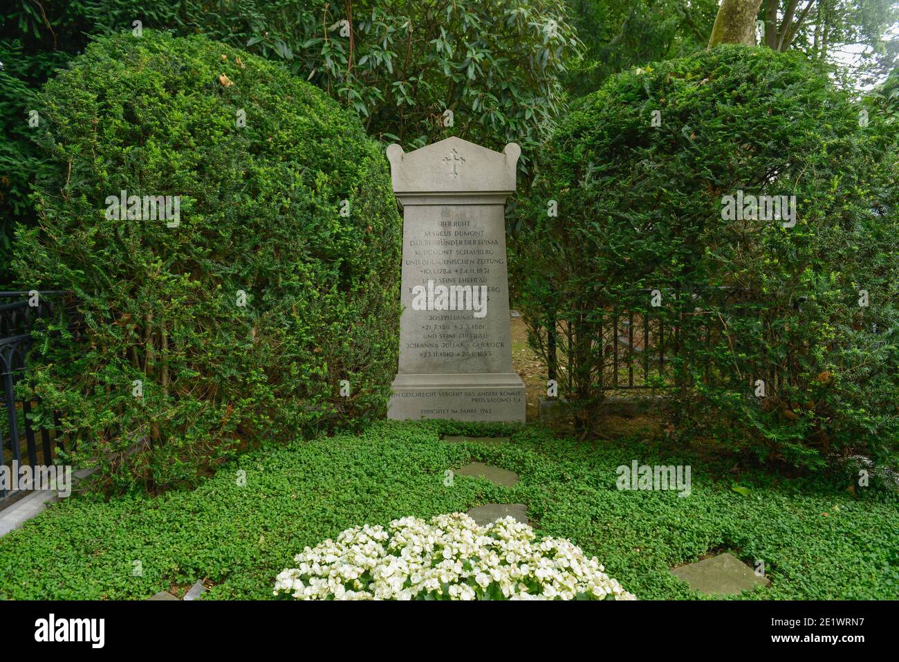 Grab, Marcus Dumont, Melaten-Friedhof, Aachener Strasse, Lindenthal, Koeln, Nordrhein-Westfalen, Deutschland Stock Photo