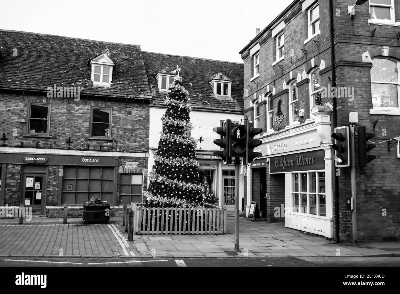 OAKHAM, RUTLAND, ENGLAND 25 December 2020 Christmas tree in Oakham