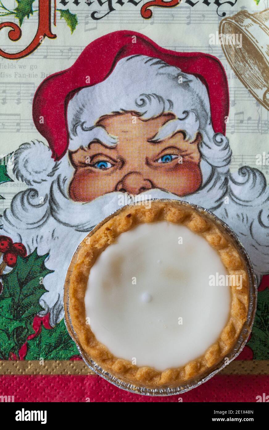 Iced Mince Pies High Resolution Stock Photography and Images - Alamy