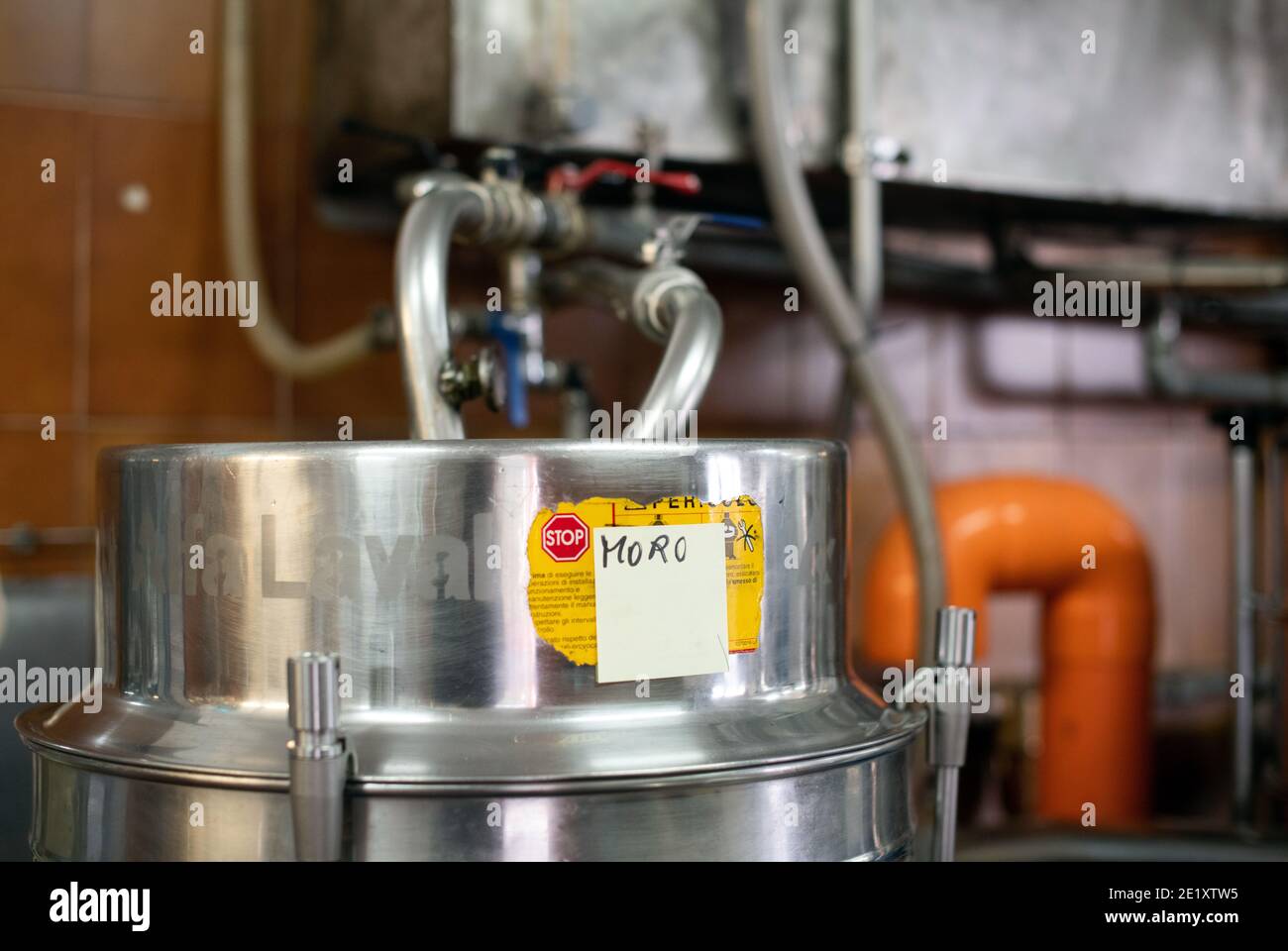Olive oil factory hires stock photography and images Alamy