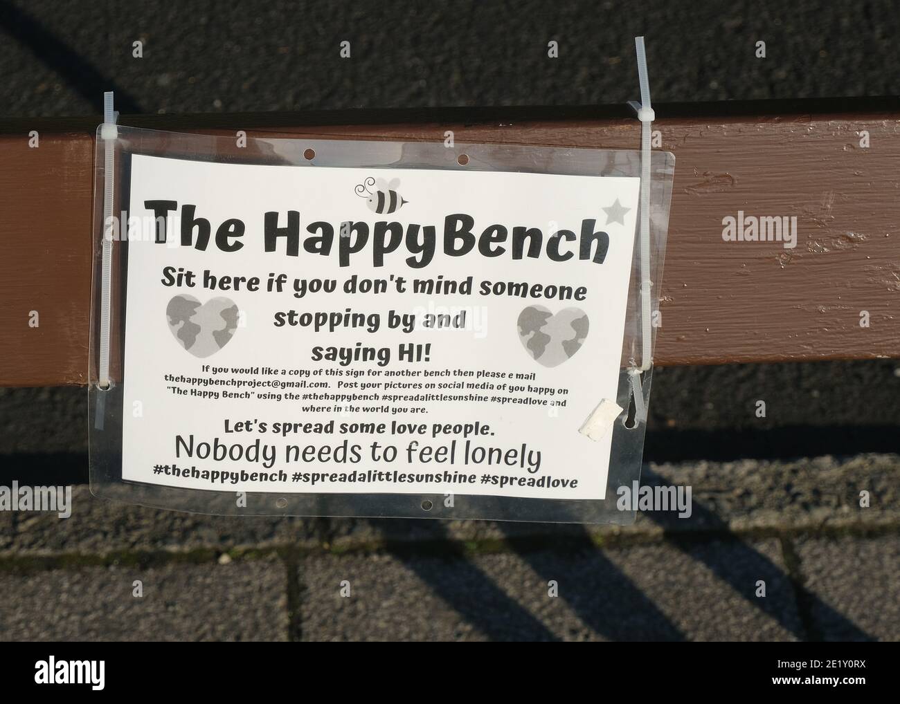 Sign: The Happy Bench Project, Sit here if you don't mind somone ...