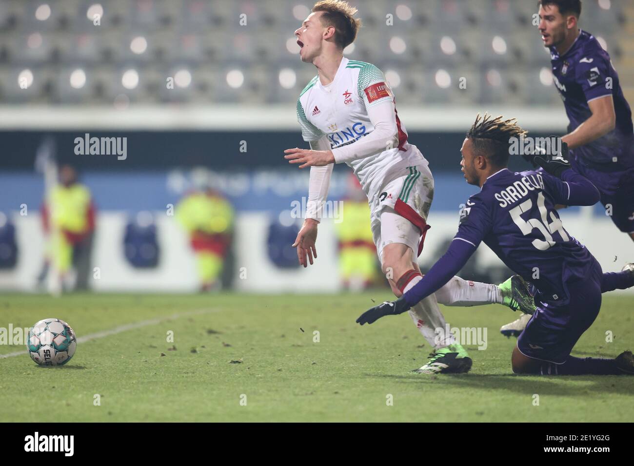 Opsteker voor Oud-Heverlee Leuven tegen Anderlecht, Maertens is