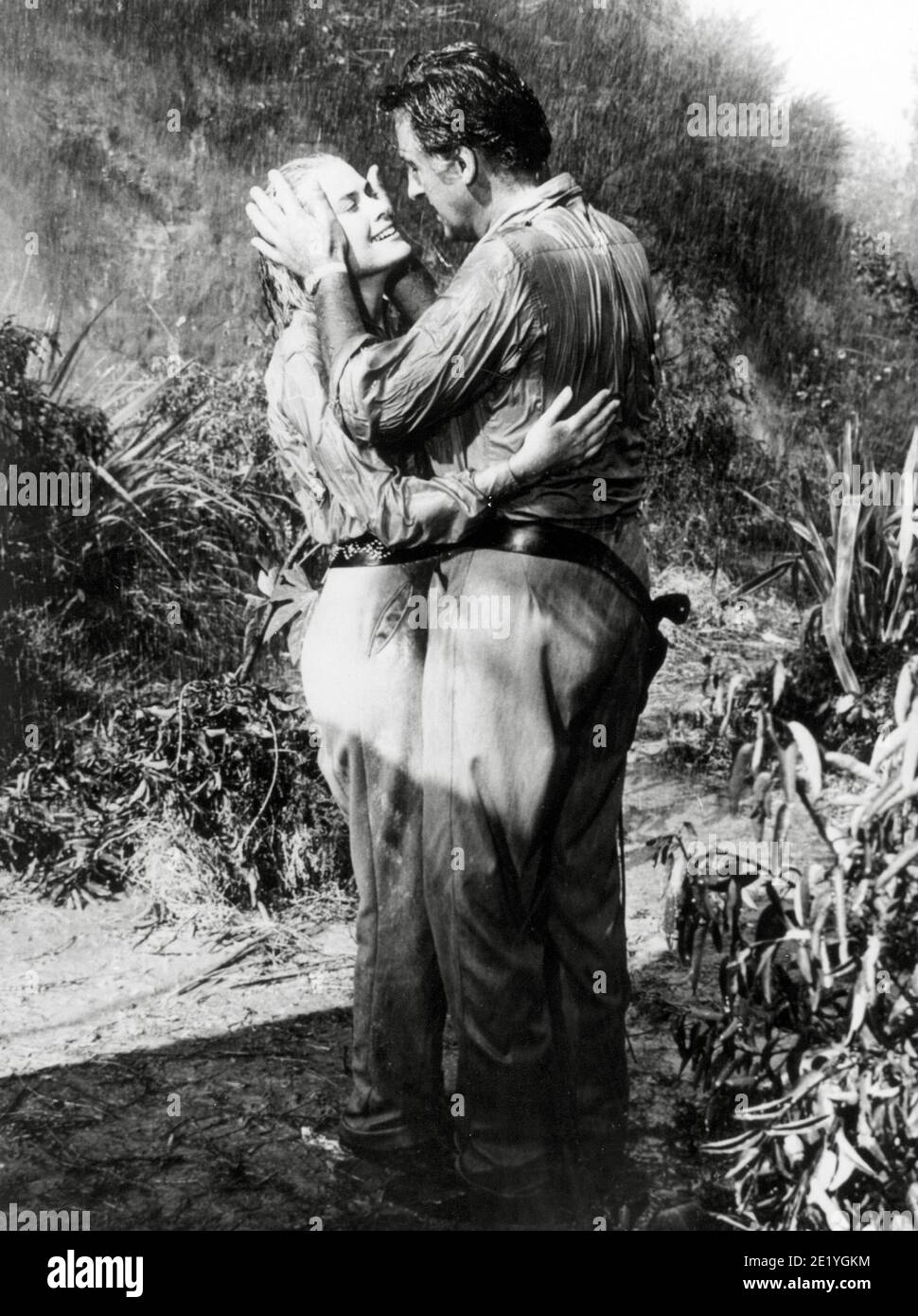 Grace Kelly, Stewart Granger, 'Green Fire' (1954) MGM / File Reference # 34082-017THA Stock Photo