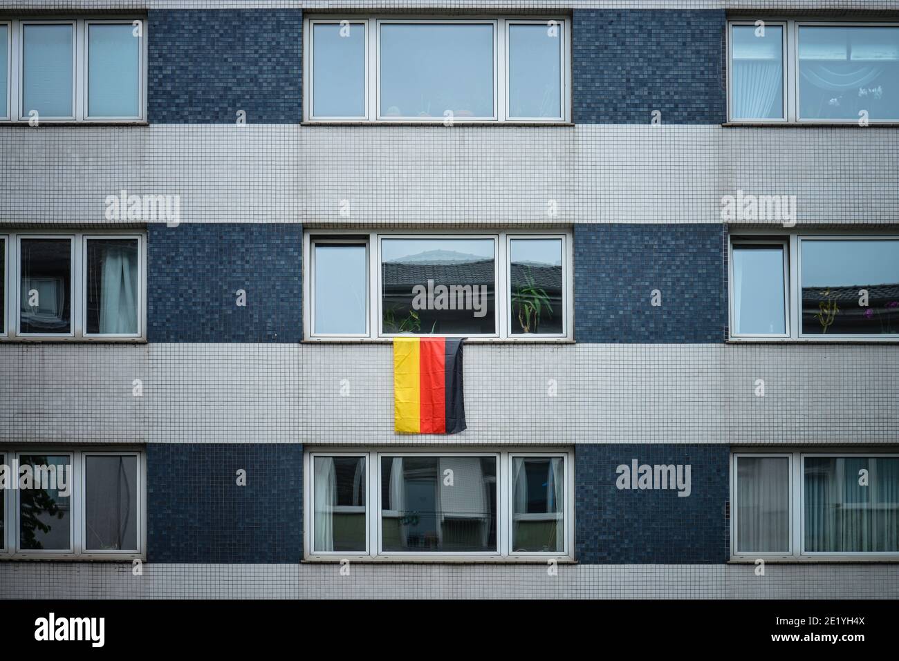 Deutschland-Fahne, Belgisches Viertel, Koeln, Nordrhein-Westfalen, Deutschland Stock Photo