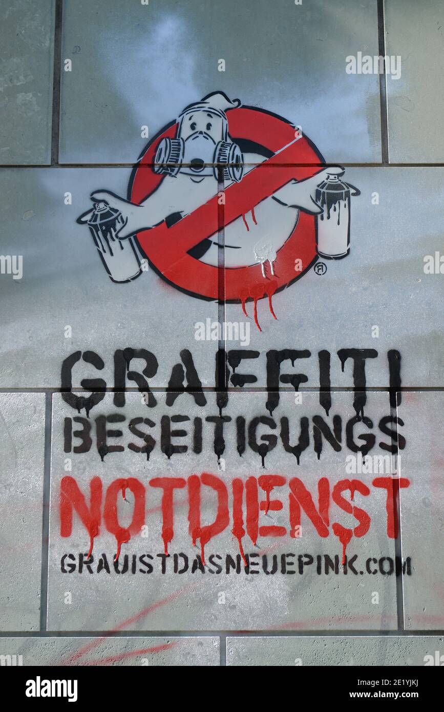 Graffiti Beseitigung Notdienst, Mitte, Berlin, Deutschland Stock Photo