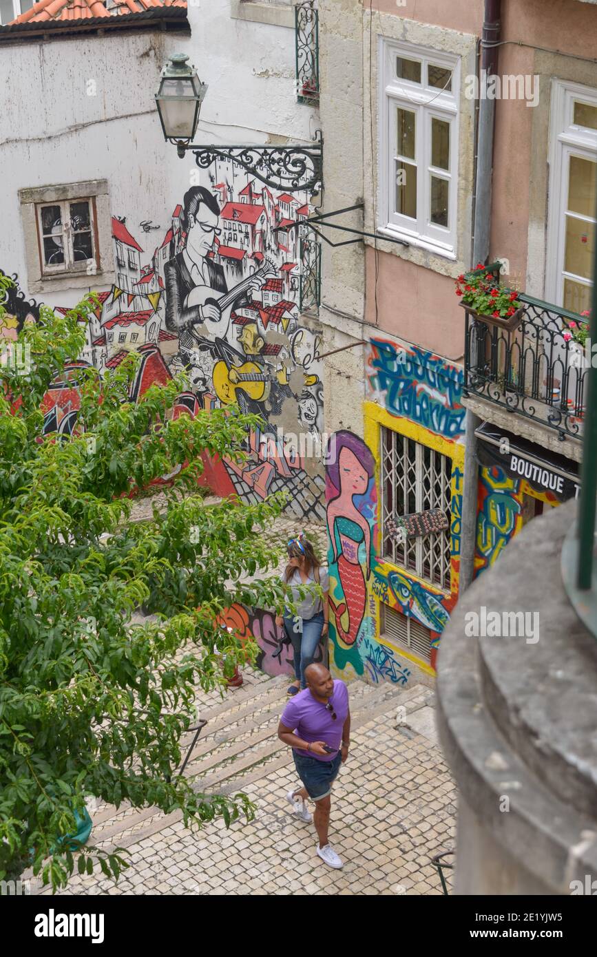 Graffiti, Alfama, Lissabon, Portugal Stock Photo