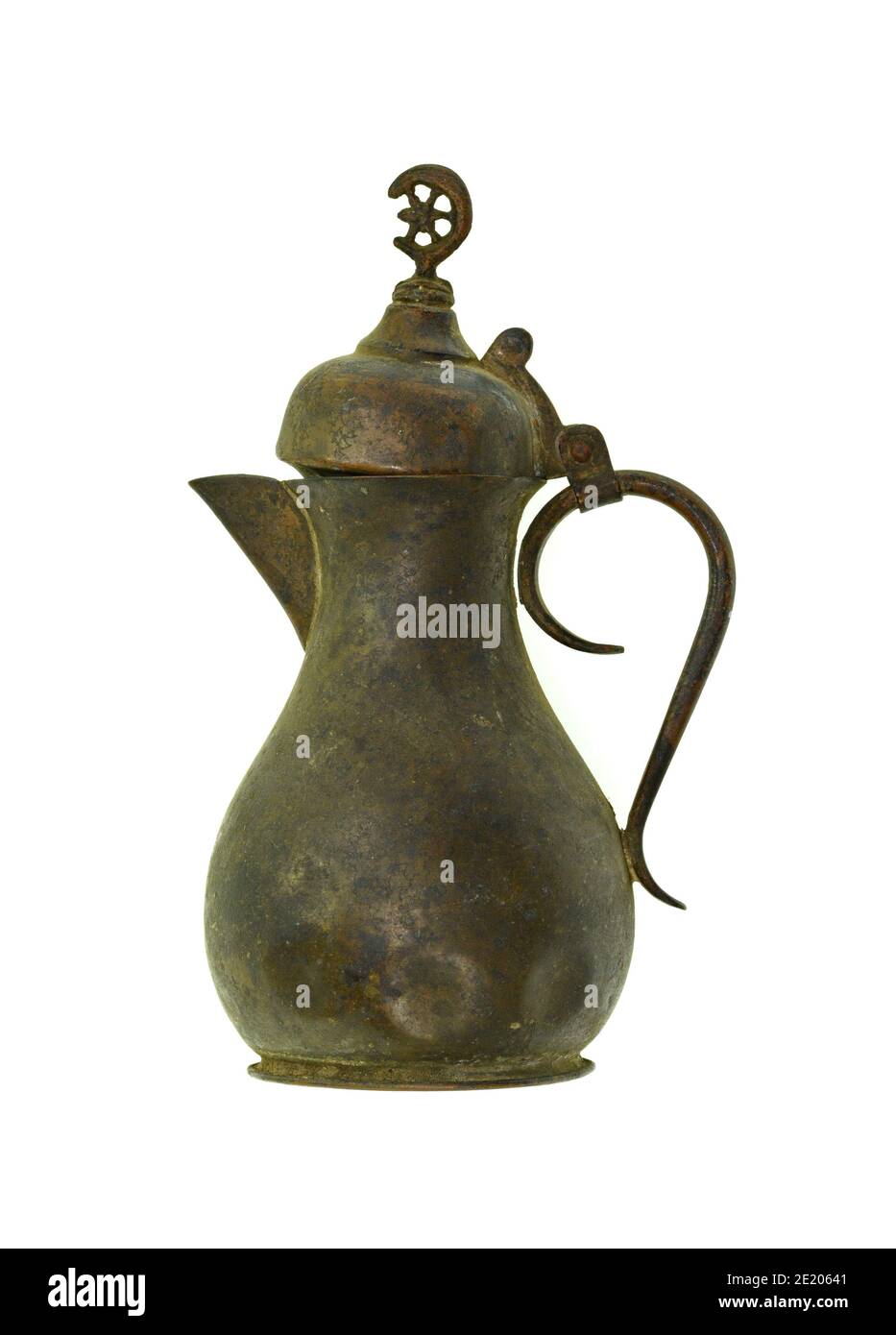 Old Arabic teapot. Moroccan teapot, Traditional tea Stock Photo Alamy