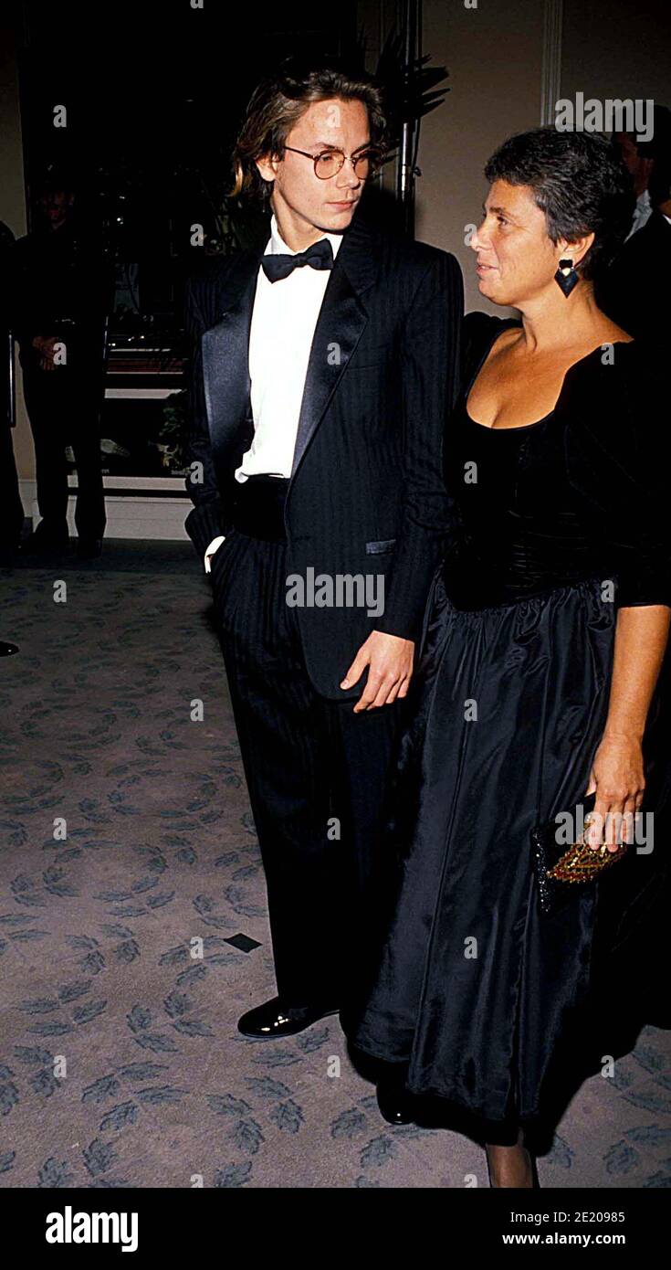 River Phoenix And Mother Arlyn Phoenix Credit: Ralph Dominguez/MediaPunch Stock Photo