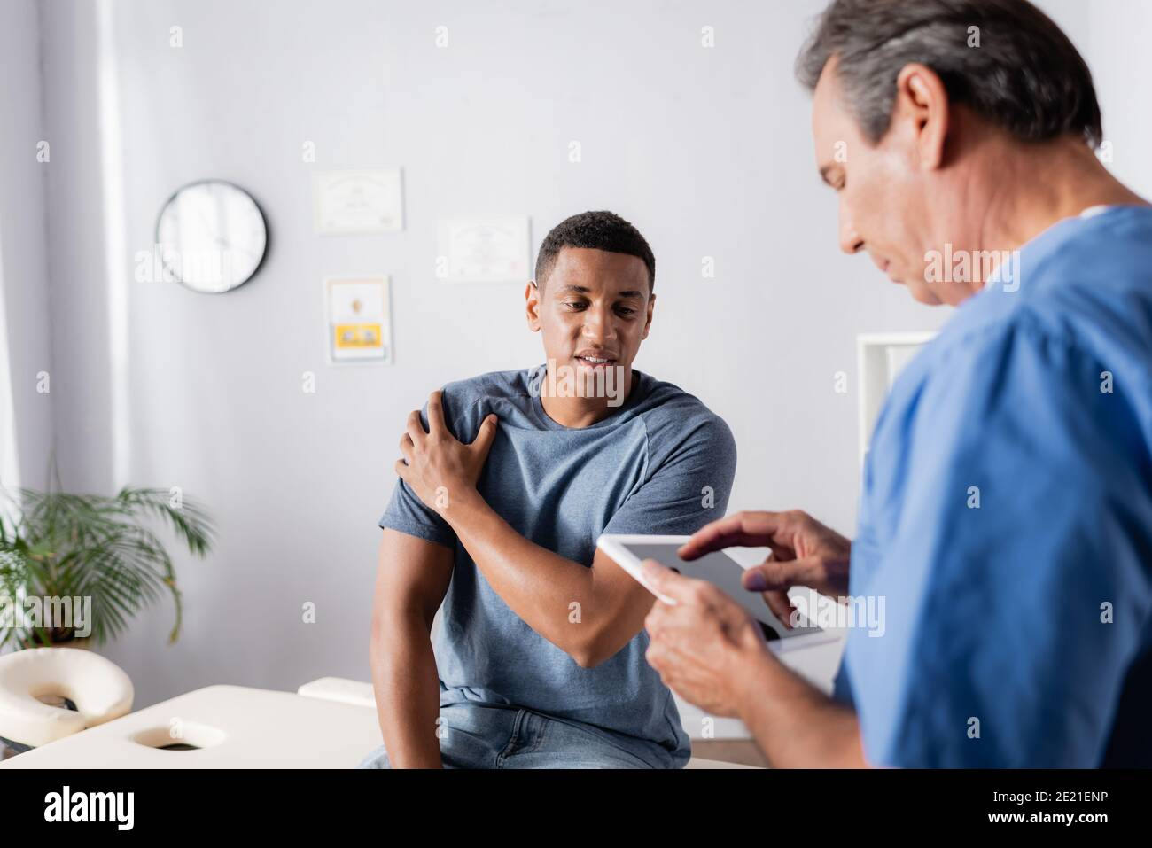 Handsome Doctor Pain High Resolution Stock Photography and Images - Alamy
