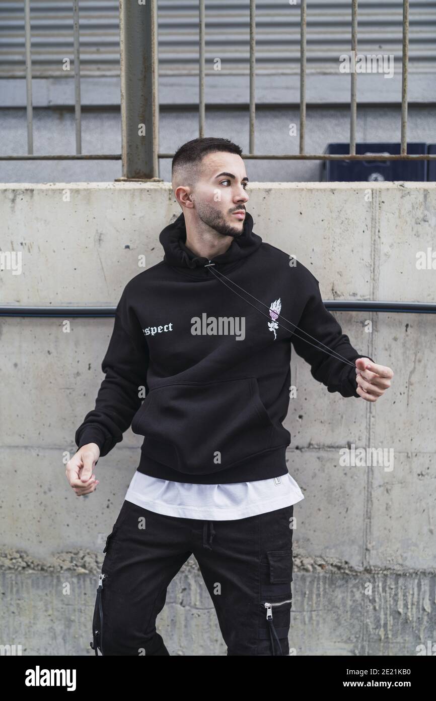 All black streetwear outfit discount
