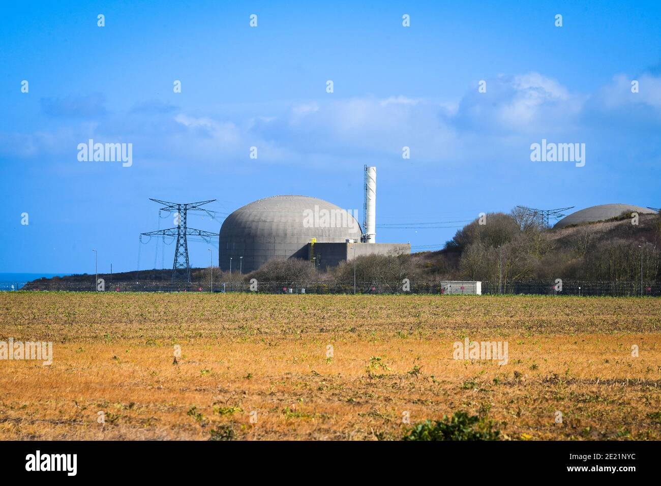 Paluel nuclear power plant hi-res stock photography and images - Alamy