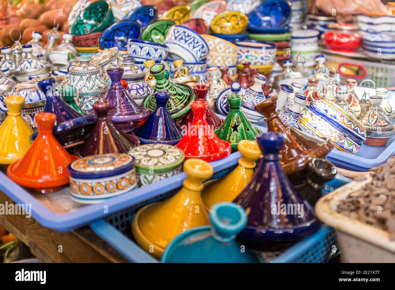 Colorful decorative tagine for sale hires stock photography and images