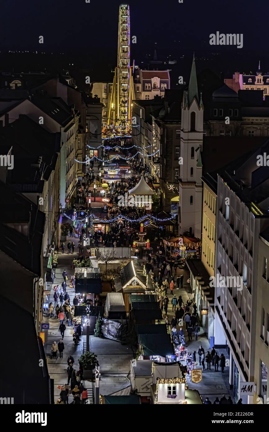COTTBUS, GERMANY - Dec 01, 2019: Christmas market in Cottbus in the  Spremberger Strasse Stock Photo - Alamy