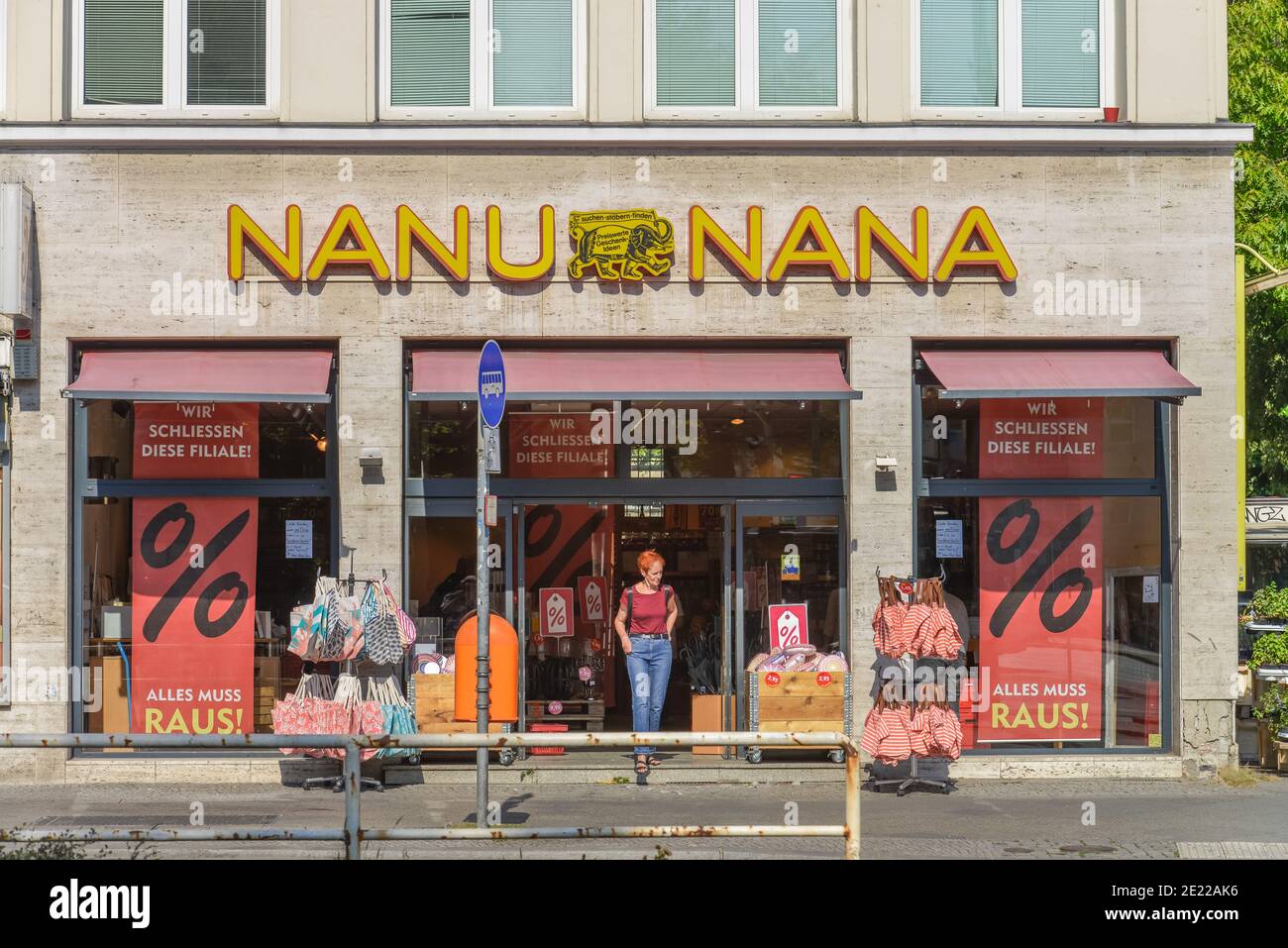 Nanu Nana, Turmstrasse, Moabit, Mitte, Berlin, Deutschland Stock Photo