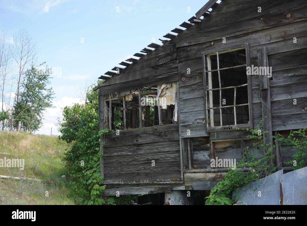 Old cabin lake in hi res stock photography and images Alamy