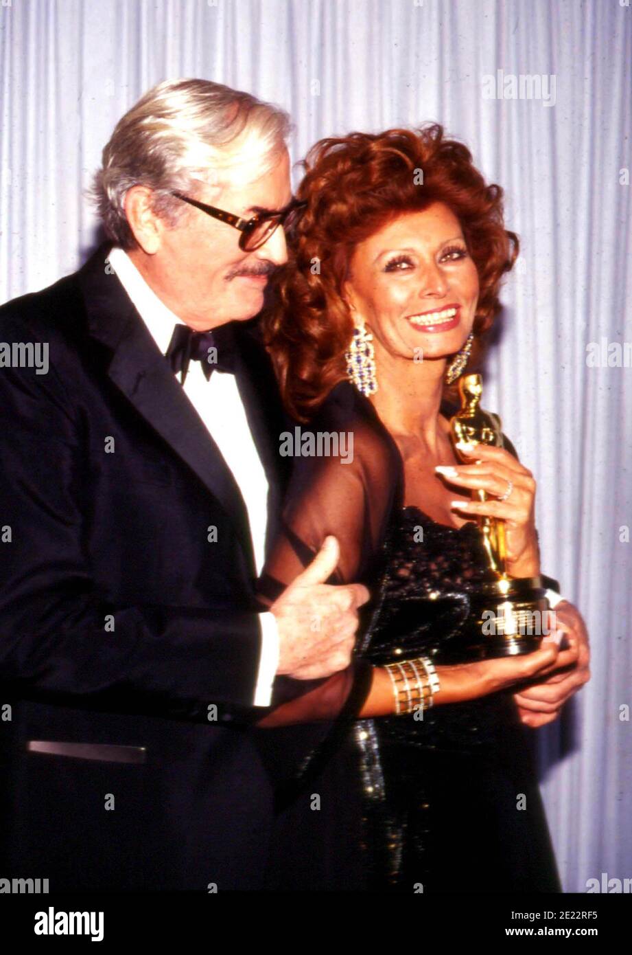 SOPHIA LOREN AND GREGORY PECK AT THE ACADEMY AWARDS Credit: Ralph ...
