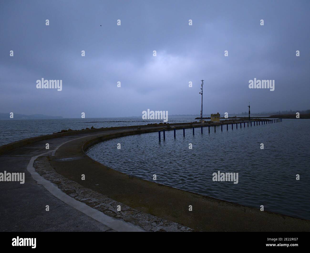Empty pier hi-res stock photography and images - Alamy