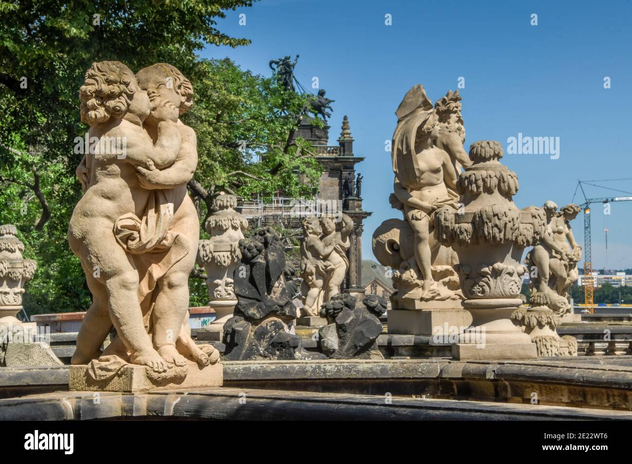 Steinskulpturen, Zwinger, Dresden, Sachsen, Deutschland Stock Photo