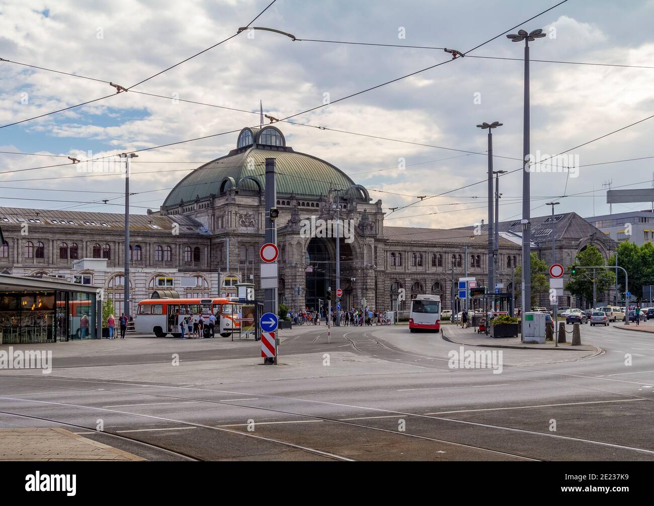 the main railway station of Nuremberg in Germany Stock Photo - Alamy