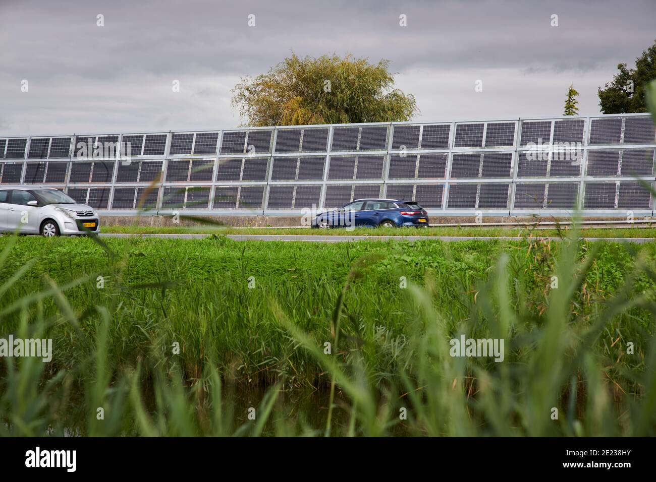 Solar noise barrier hires stock photography and images Alamy