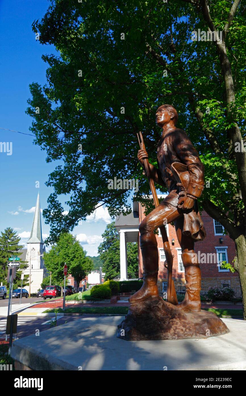 Statue of George Washington outside Circuit Court for Allegany County Statue of George Washington outside Circuit Court for Allegany County