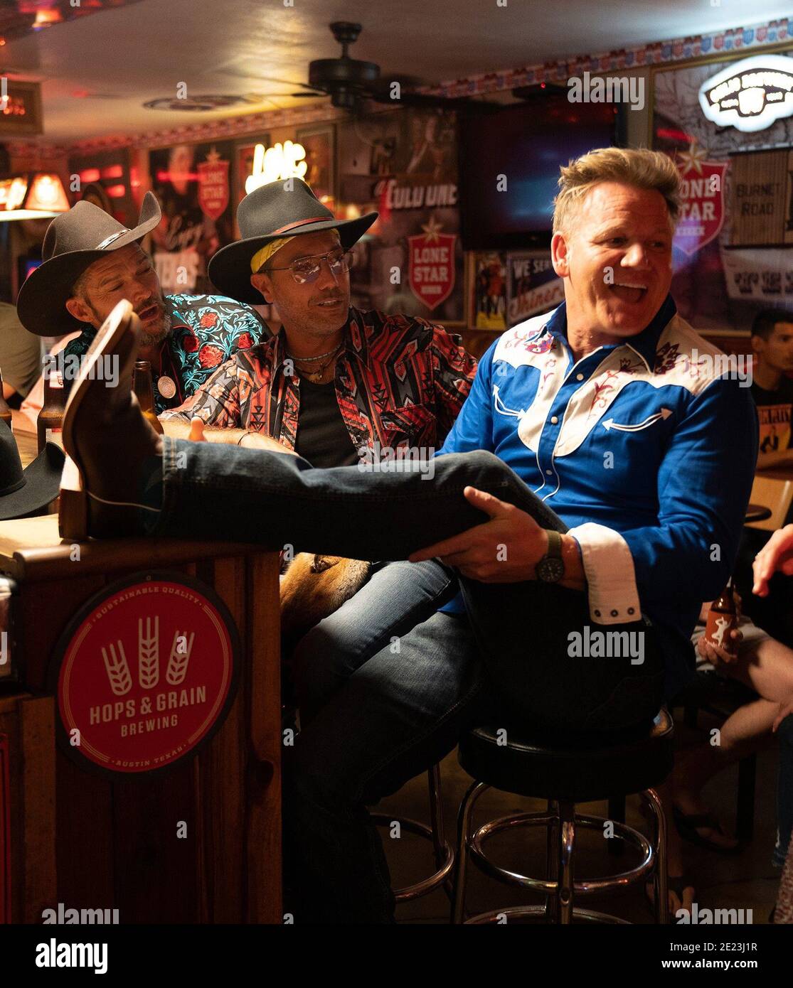 GORDON RAMSAY'S AMERICAN ROAD TRIP, from left Gino D'Acampo, Fred
