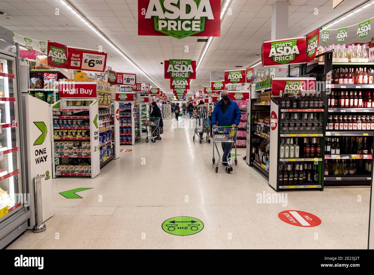 Asda supermarket inside hires stock photography and images Alamy