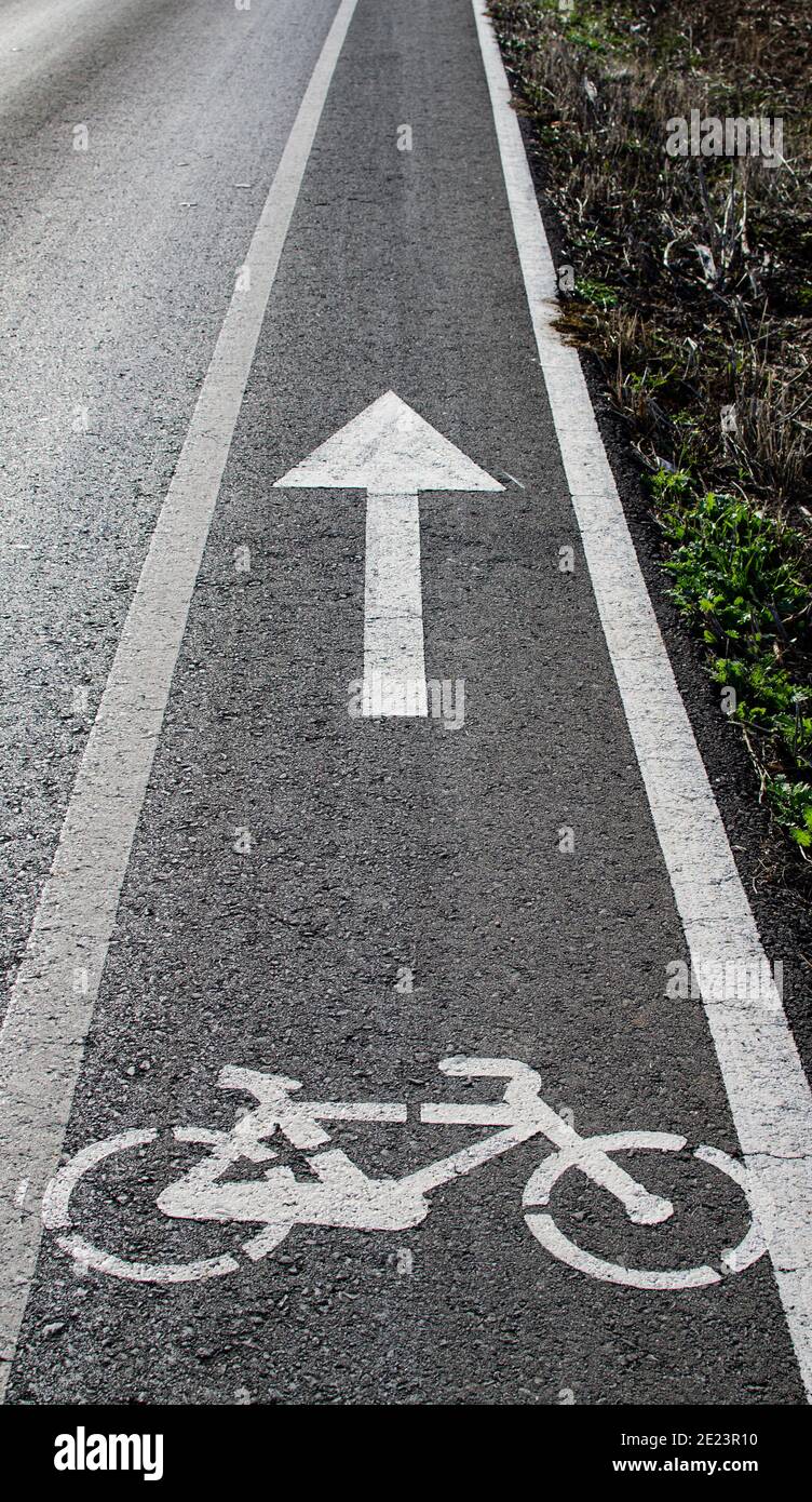 Vertical shot wheel trail hi-res stock photography and images - Alamy